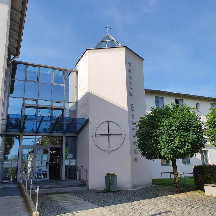 Spectrum Kirche Exerzitien-Und Bildungshaus Auf Mariahilf باساو المظهر الخارجي الصورة